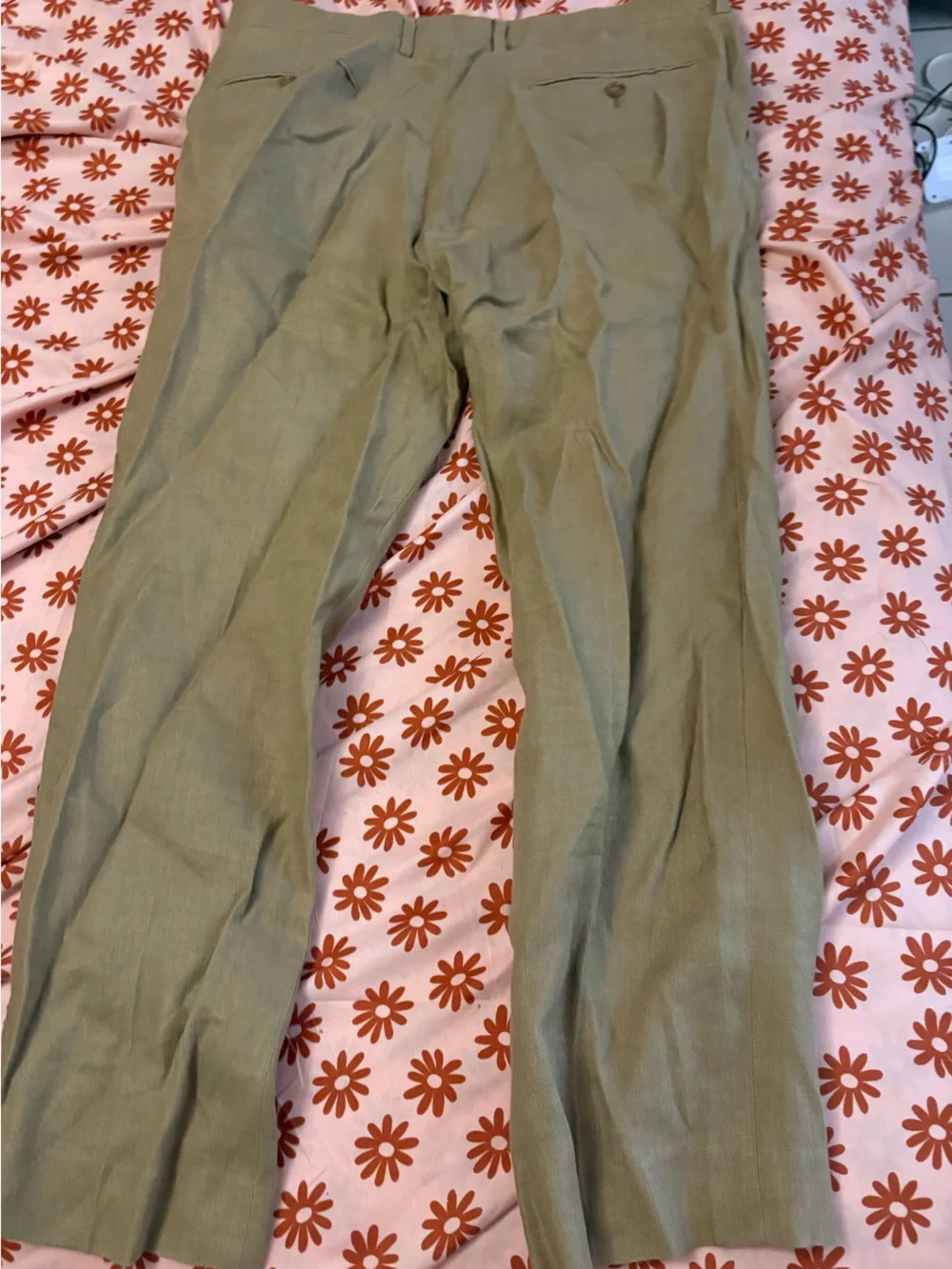 Bundle 2 for $30. J. Crew Ludlow Linen Trousers in Beige. Waist 35.